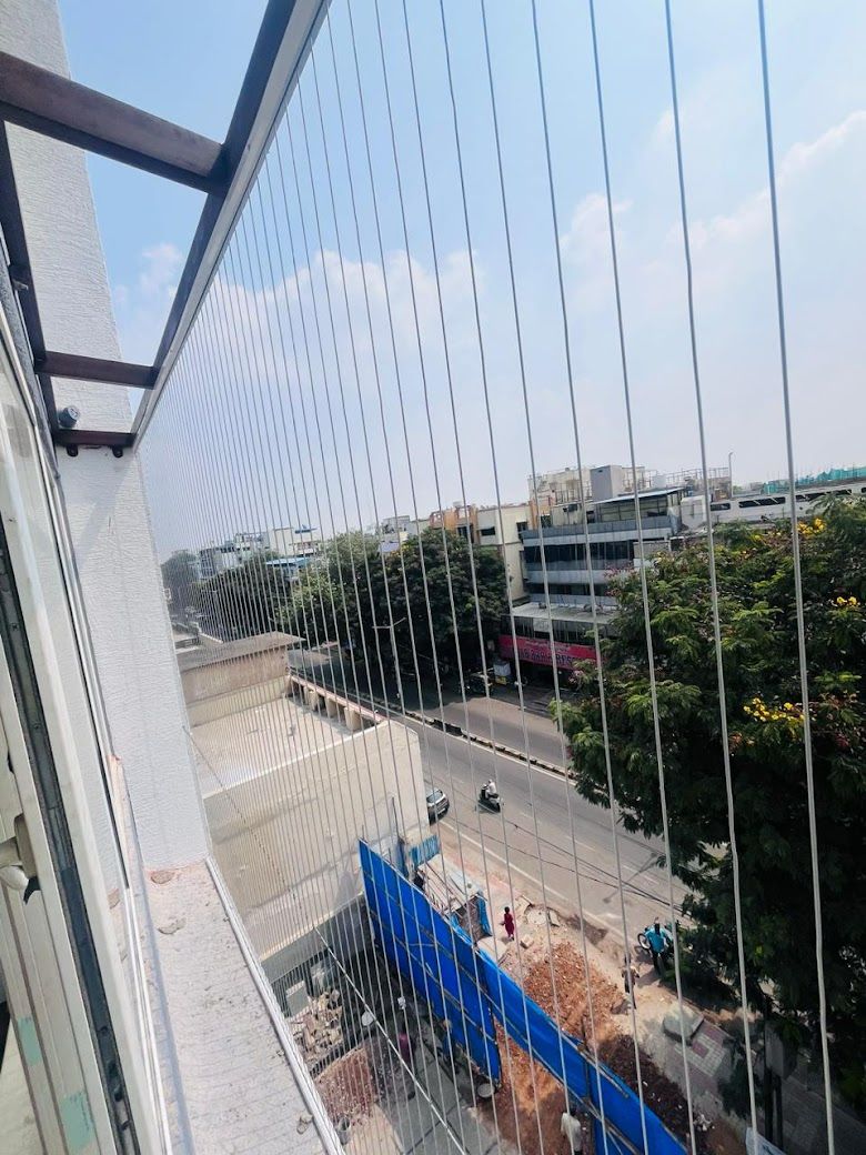 Safety net installation team